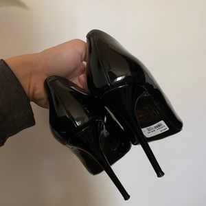 Pump heels!